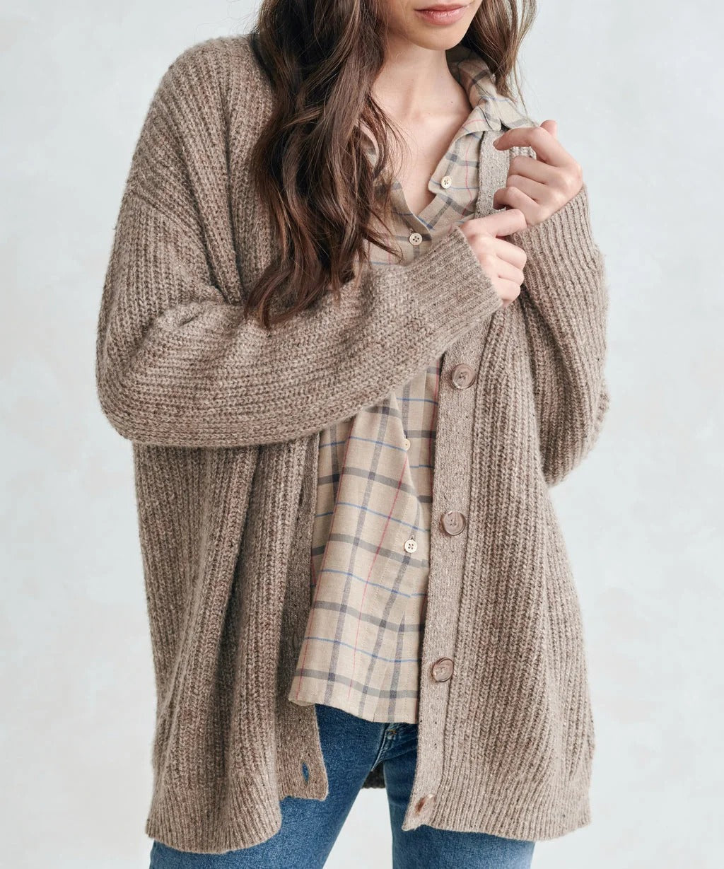 Amber | Varm lang vest med knapper