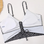 Luna | Blomsterbikini – Et sommerligt statement