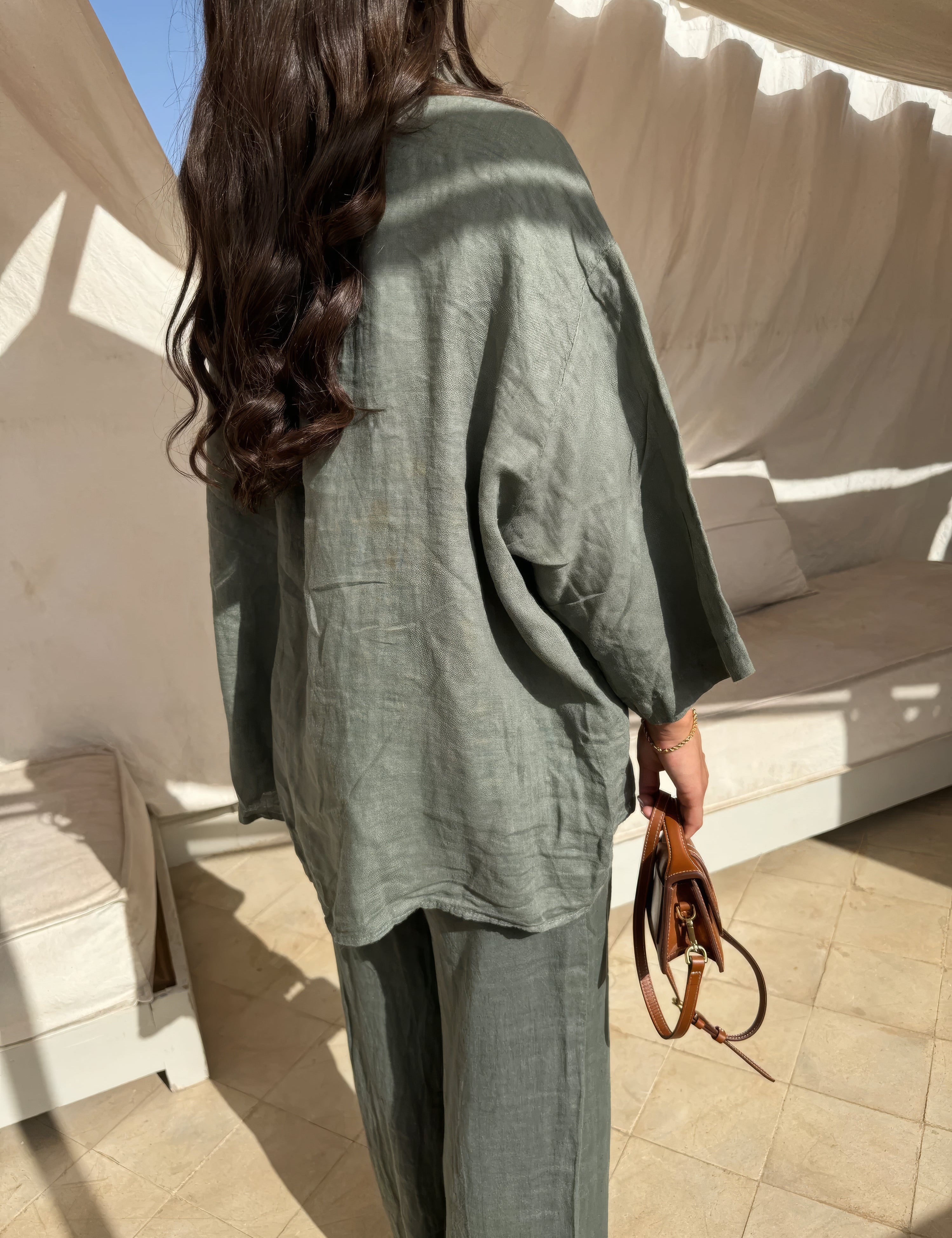 3Khaki-topaz_0d4e82b7-1668-435c-b6c5-ac8108dadcc1.jpg