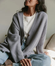 Amber | Varm lang vest med knapper