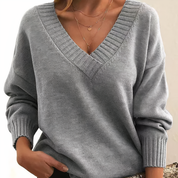 Mira | Dyb V-hals Sweater – Fint Kvindelighed