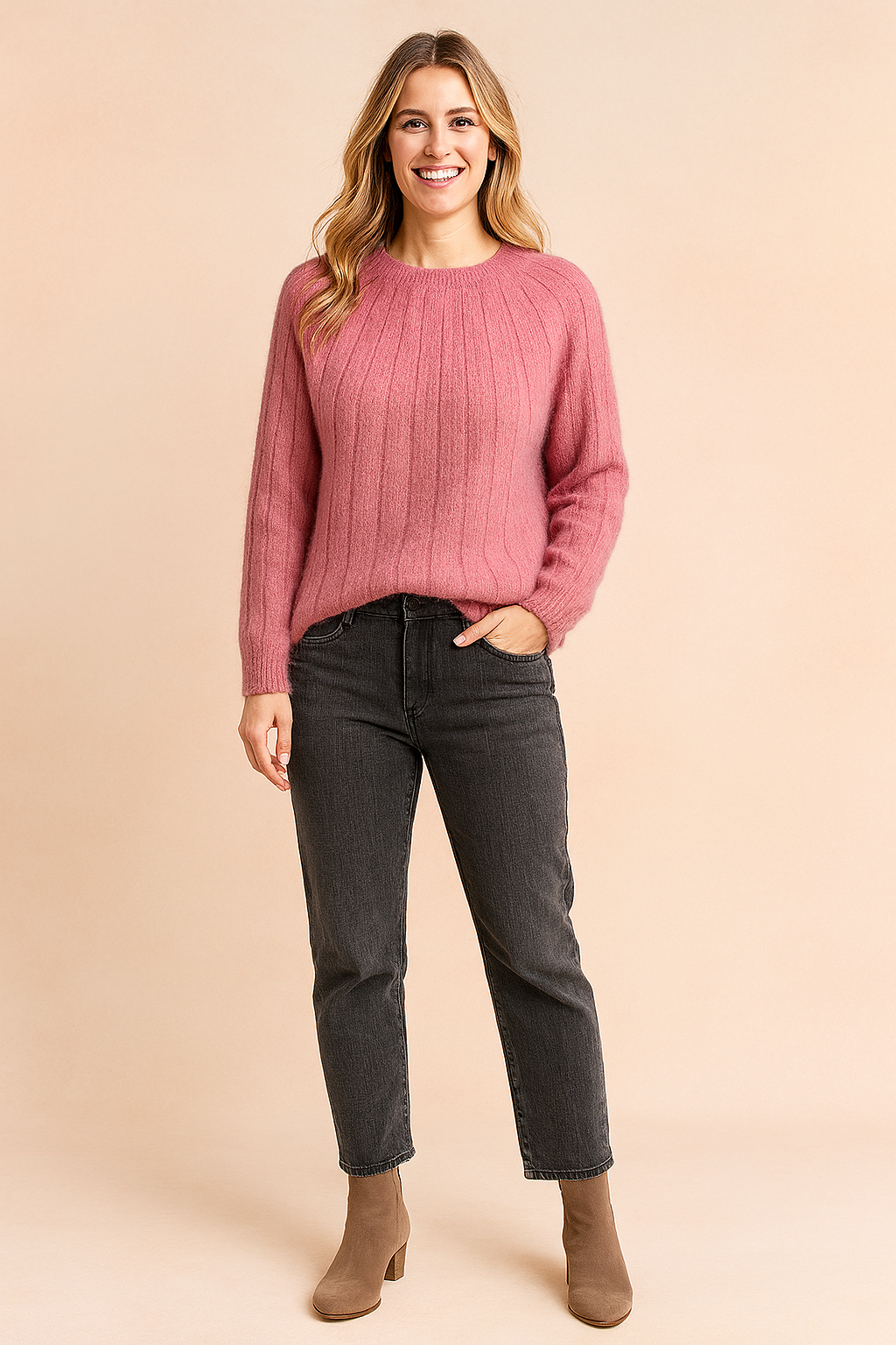 Aneta | Ribbet sweater 1