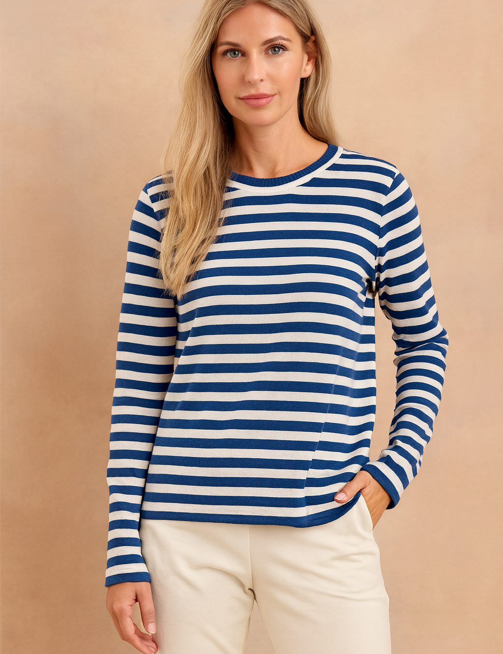 Arna | Klassisk stribet striktrøje 1