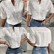 Elodie - Elegant bluse med V-hals og blonder detaljer