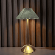 GlowCrest | Forfinet Moderne Lampe til Stilfulde Interiører