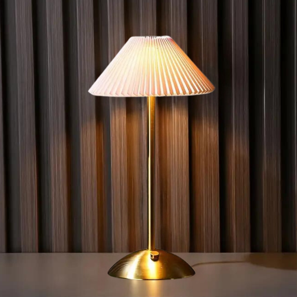 GlowCrest | Forfinet Moderne Lampe til Stilfulde Interiører