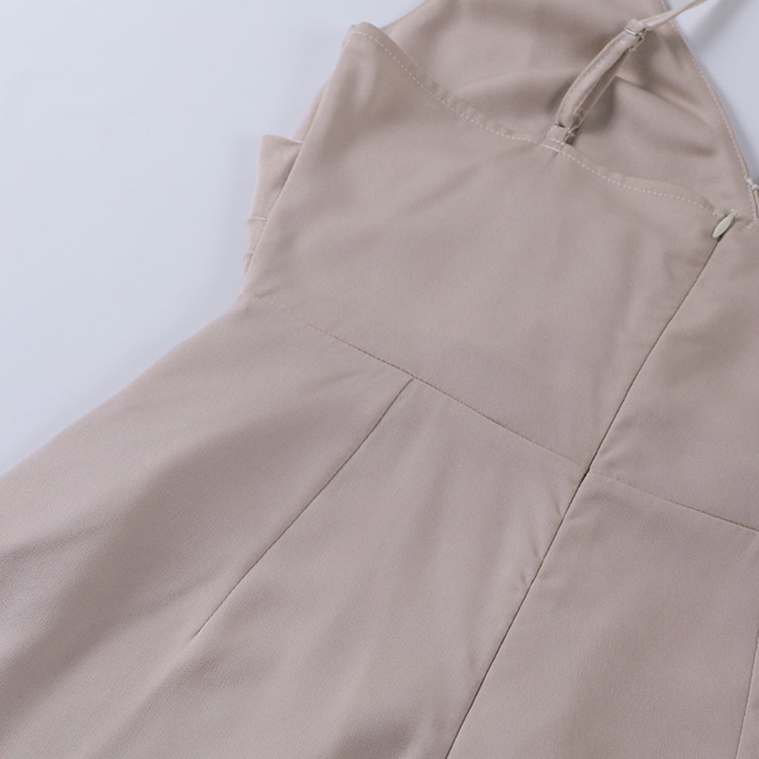 Elegante lange sommerkjole til damer - perfekt til enhver lejlighed!