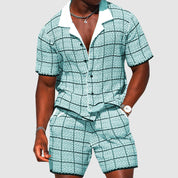 Todelt outfit til mænd - skjorte med korte ærmer og shorts - ternet afslappet pasform