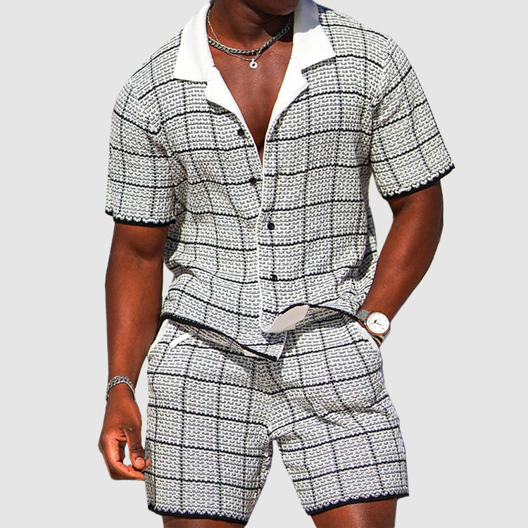 Todelt outfit til mænd - skjorte med korte ærmer og shorts - ternet afslappet pasform