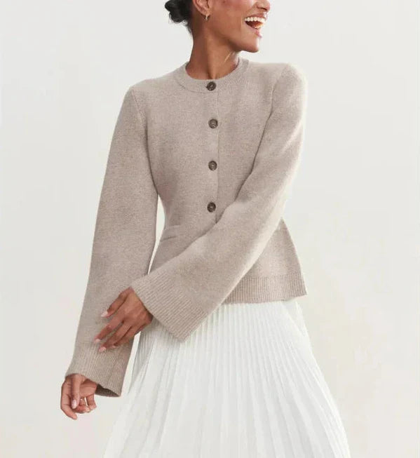 Lyla | Figursyet Cardigan – En Tidløs Tilføjelse til din Garderobe