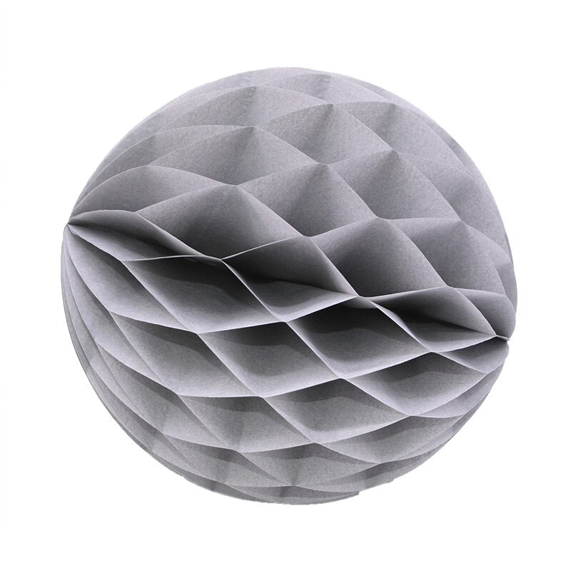 Farvestrålende dekorative papirkugler i forskellige størrelser 13