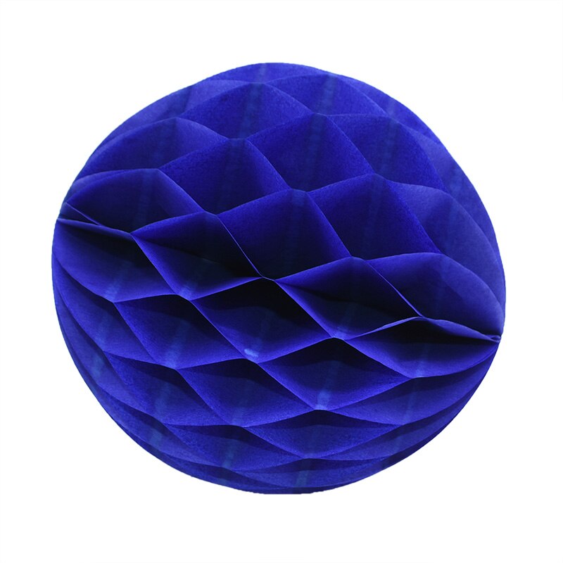 Farvestrålende dekorative papirkugler i forskellige størrelser 21