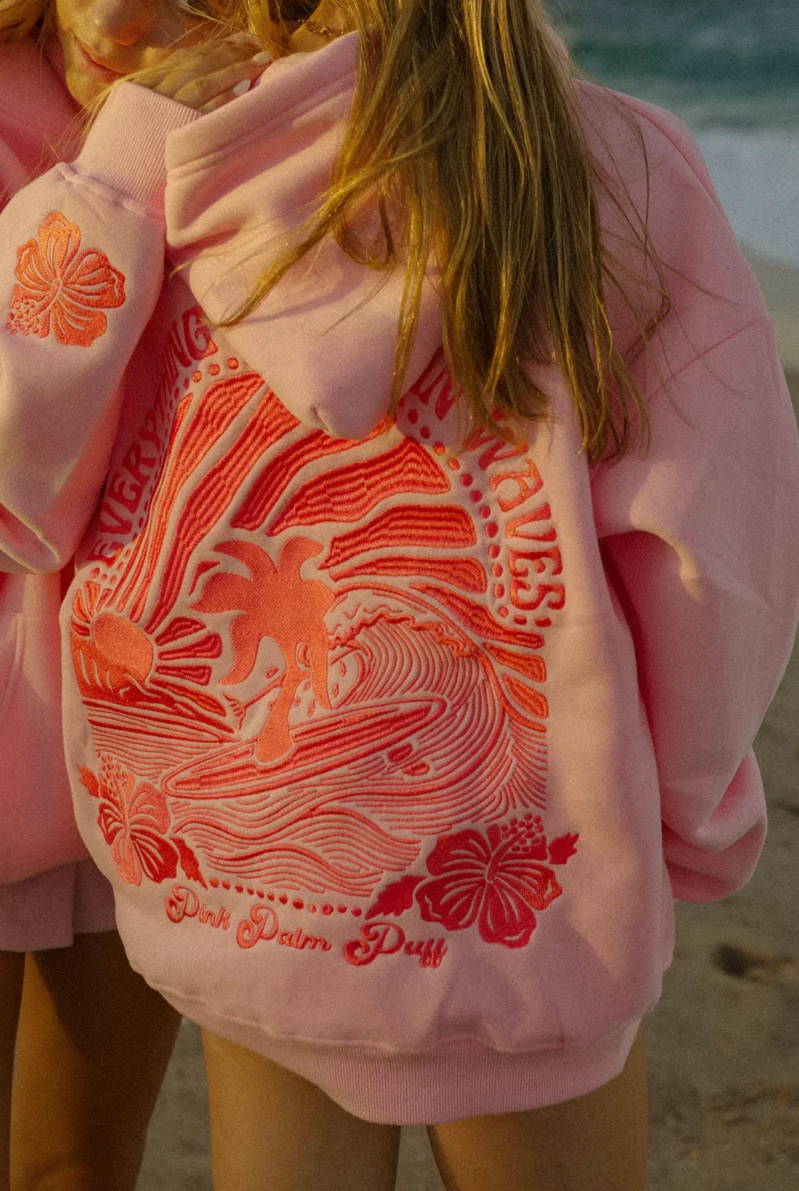 Sunshine | Trendy Dame Hoodie – Komfortabel og Stilfuld
