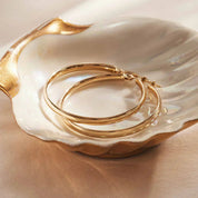 Guldbesatte øreringe – Elegante smykker til enhver lejlighed 2