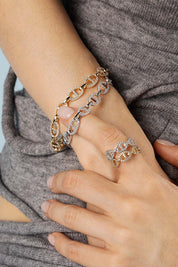 Guldfarvet armbånd med elegant design – Begrænset lagersalg 4