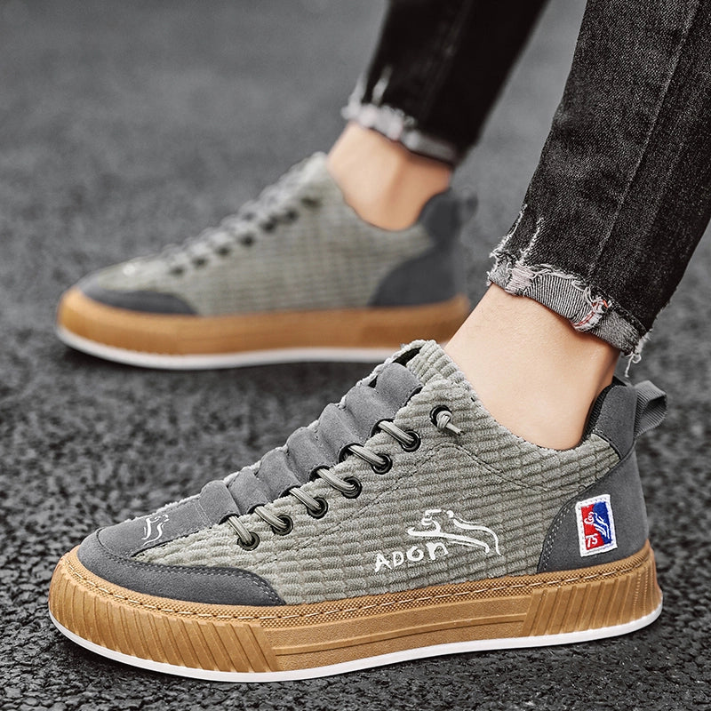 Herre Komfortable Low Top Sneakers i fløjlsblanding 11