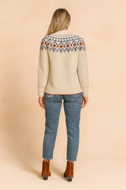 Isla | Moderne sweater med klassisk elegance 1