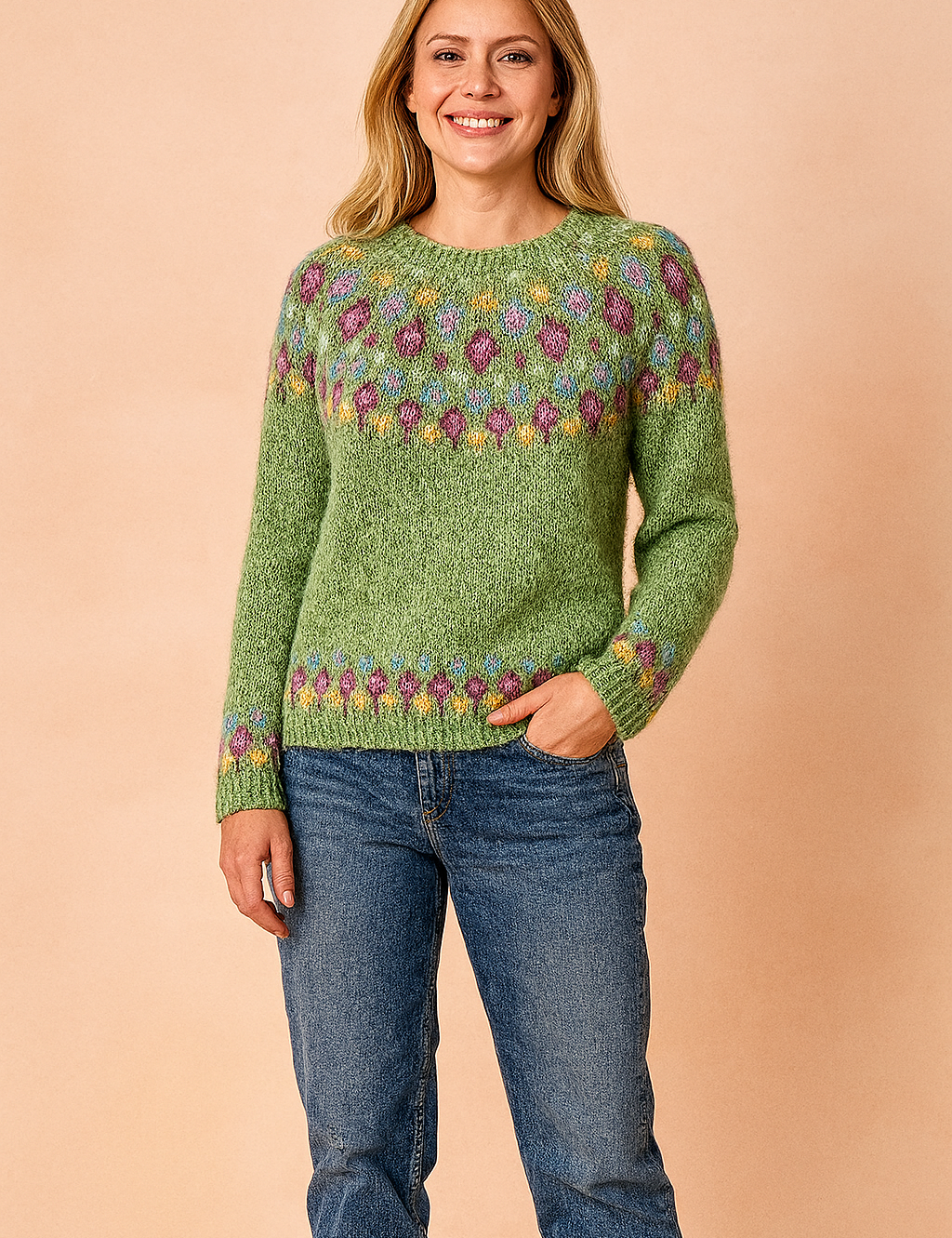 Izabela | Sweater med et farverigt mønster på toppen 0