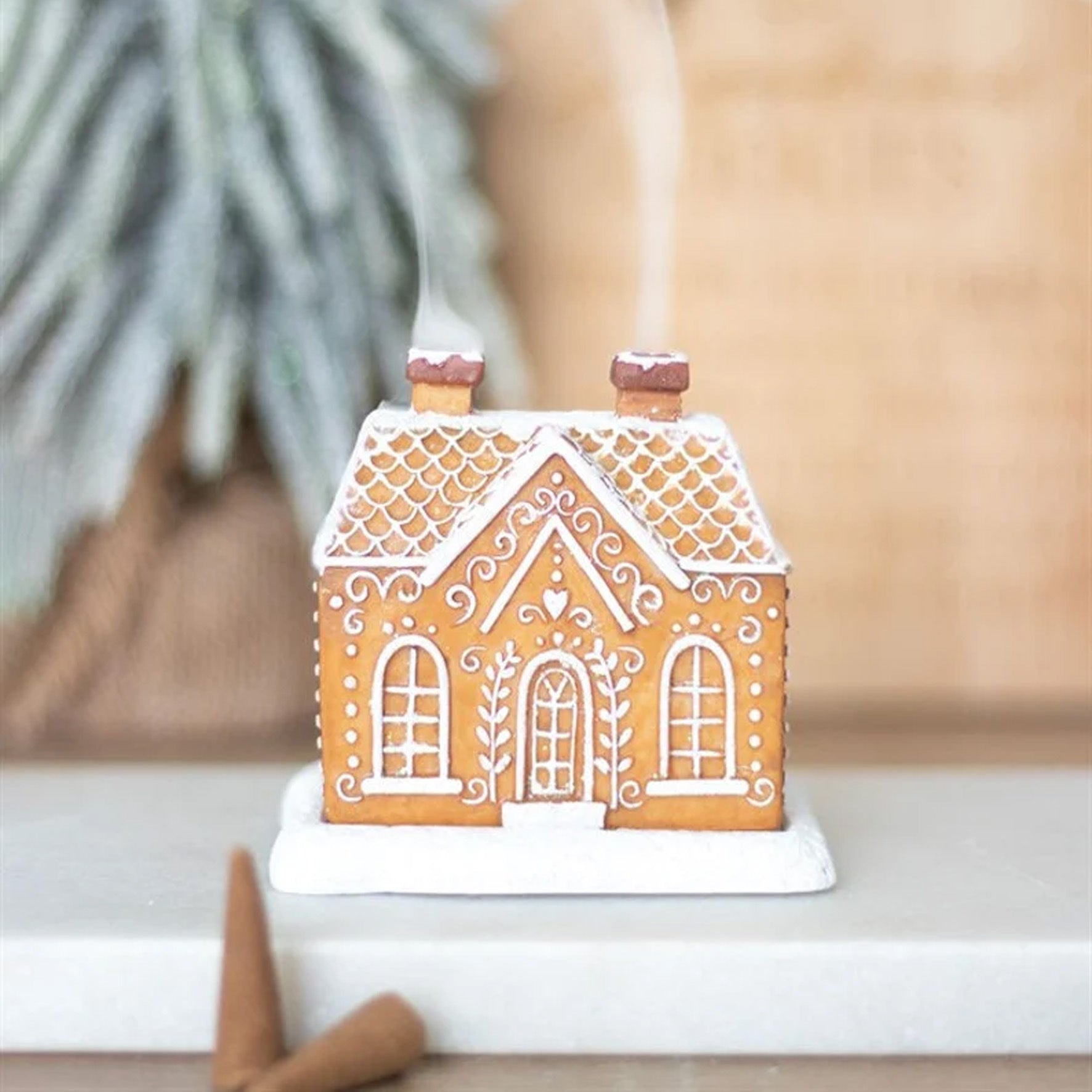 Jule Sne Top Resin Ginger Cake Cottage Røgelsebrænder 1