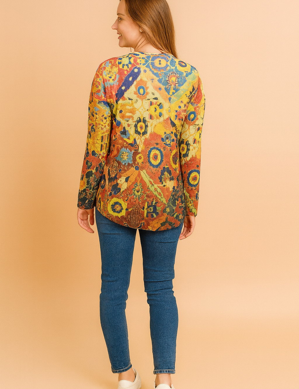 Kaja | Sweater med et kunstnerisk mønster 1