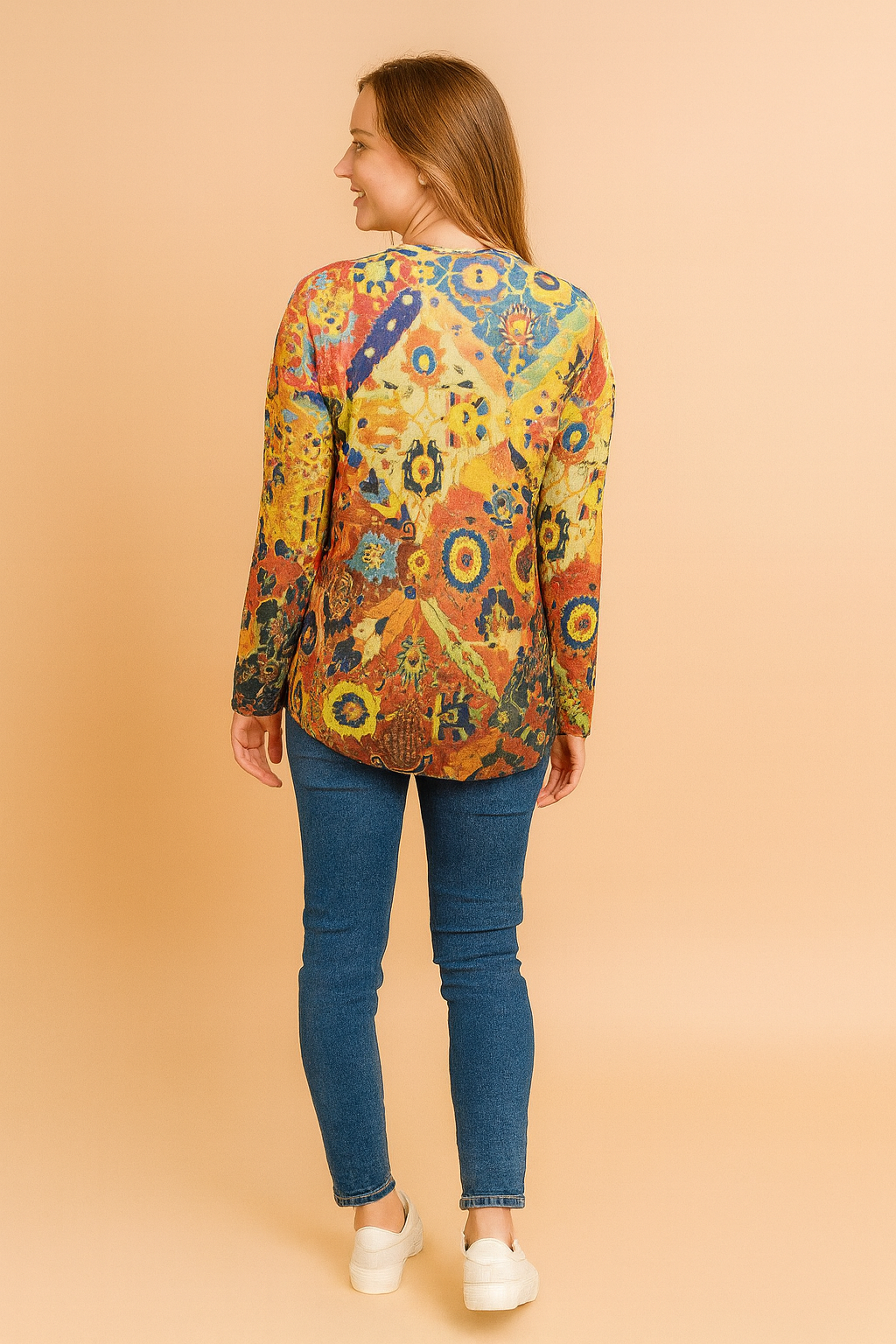 Kaja | Sweater med et kunstnerisk mønster 1