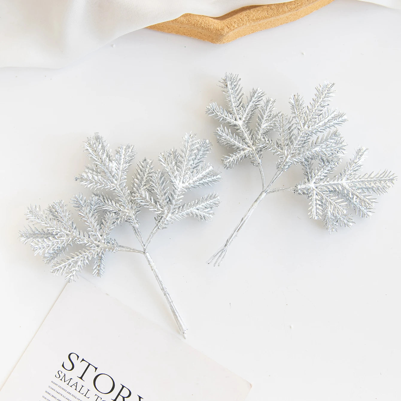 Kaktuscharme | Grønne blade i juledekoration med boho-stil accent 10