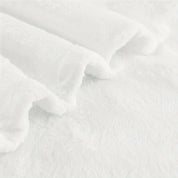 Kitty Flannel Tæppe – Blødt Plys Tæppe med Katte- & Blomstermønster til Seng, Sofa & Rejsekomfort 1