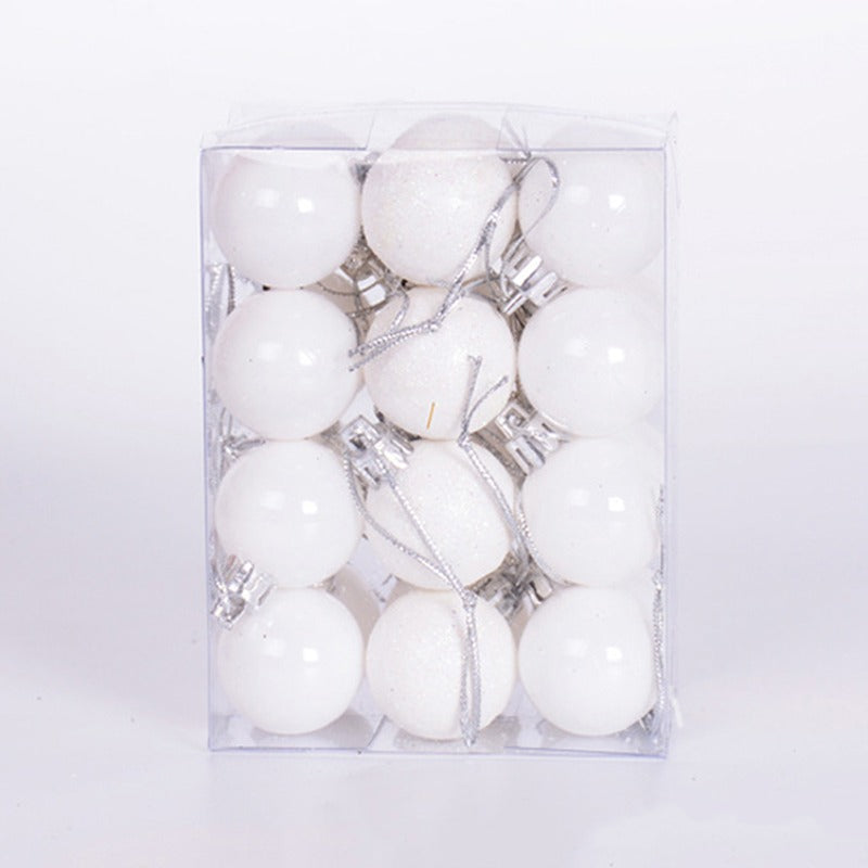 LuxeSpheres | Fløjlsbløde dekorative julekugler 1