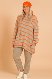 Magda | Oversized stribet sweater med bådudskæring 0