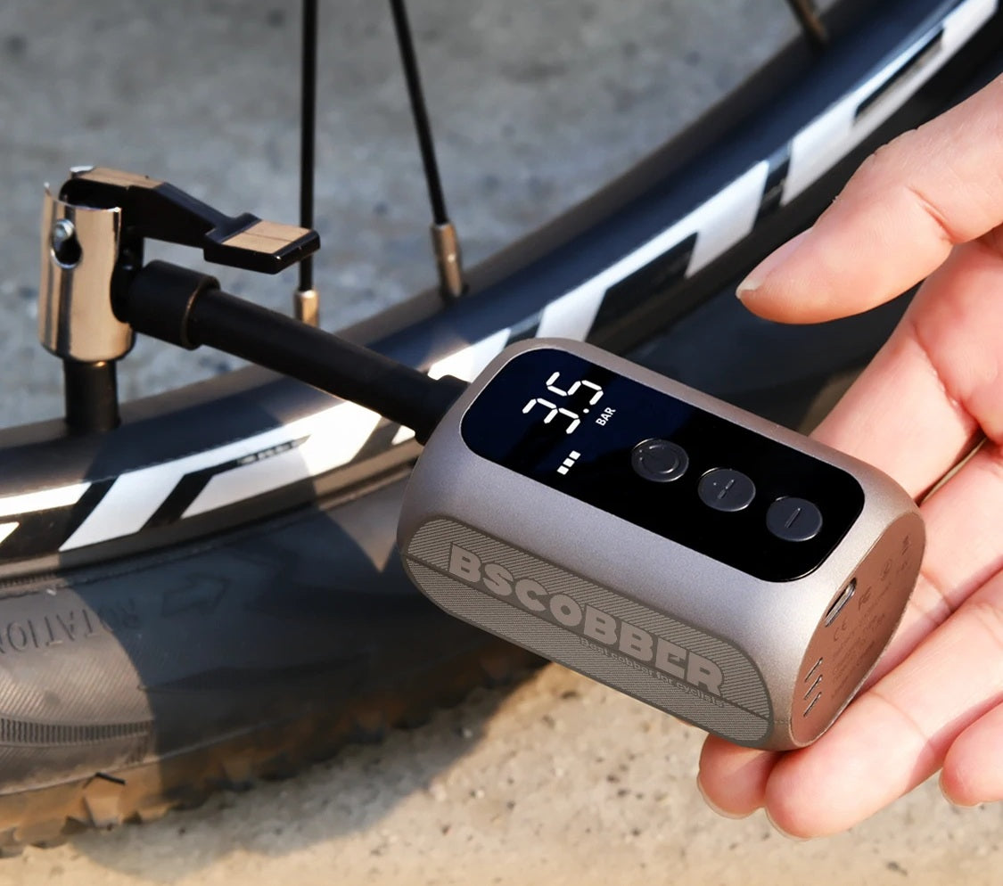 Mini trådløs luftpumpe – Bærbar højtryks 100PSI dækpumpe med genopladeligt batteri til cykler, biler og rejser 2