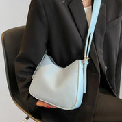 Minimalistisk crossbody-taske til kvinder i elegant vegansk læder 5