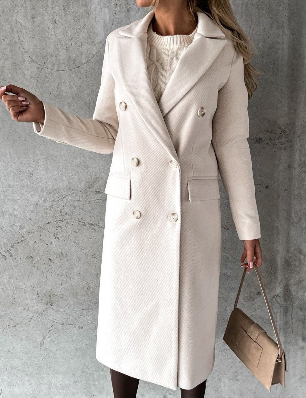 Carolina | Luxe Lang Uld Damesjakke til Elegant Stil