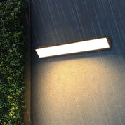 Moderne Udendørs Væglampe i Aluminium og Akryl – Vandtæt LED Belysning til Terrassen og Haven 3