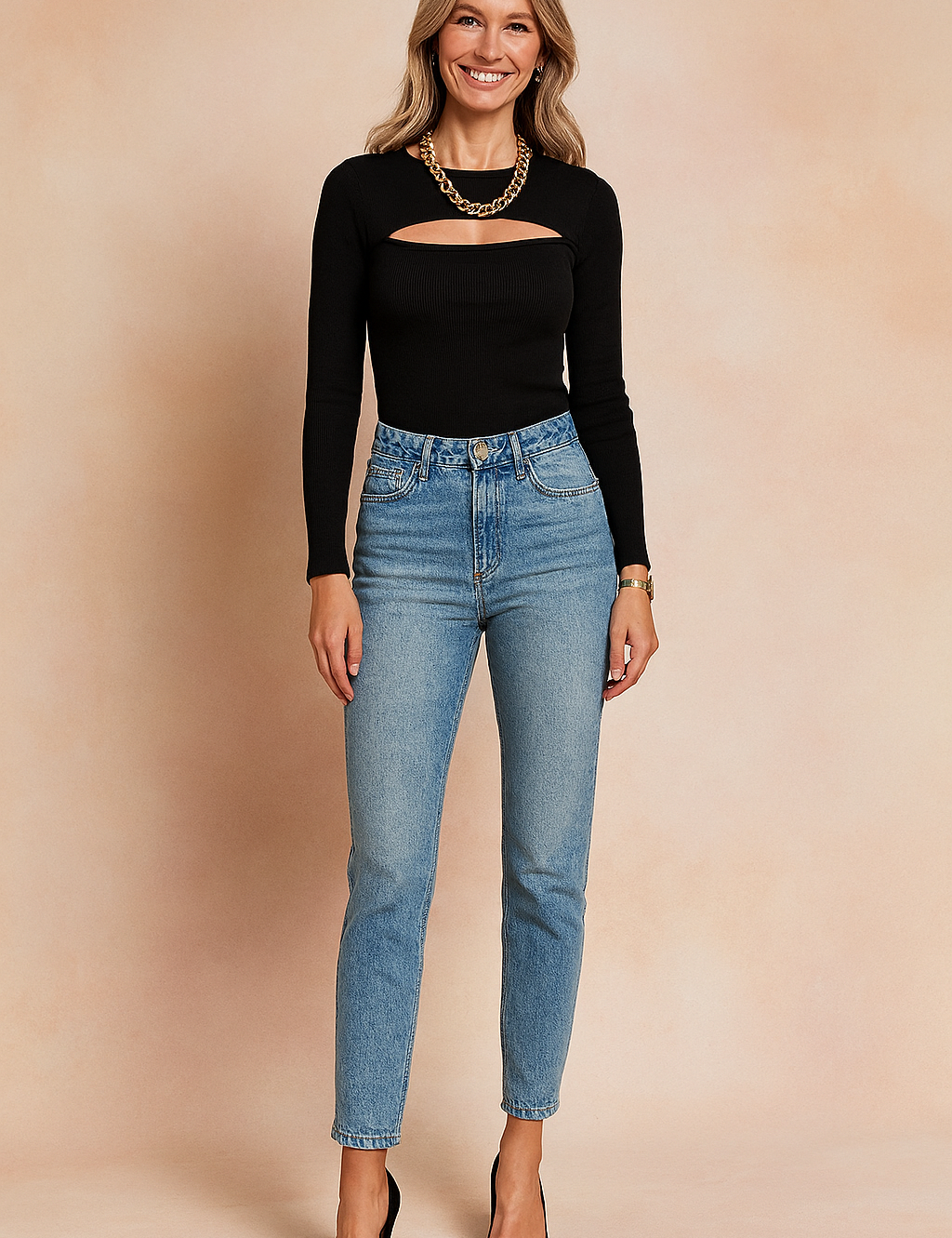 Patrycja | Sweater med udskæring under halsudskæringen 4