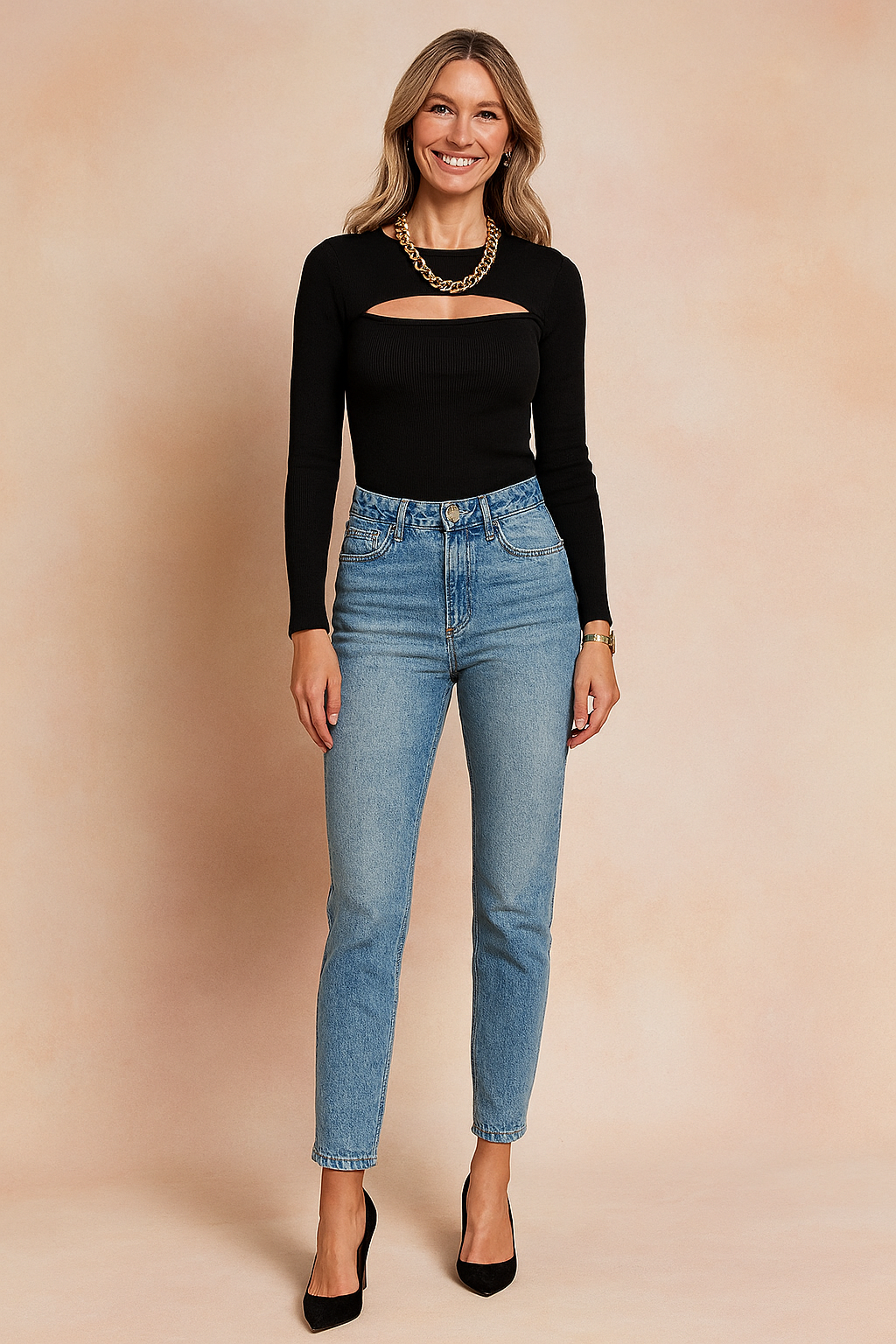 Patrycja | Sweater med udskæring under halsudskæringen 4