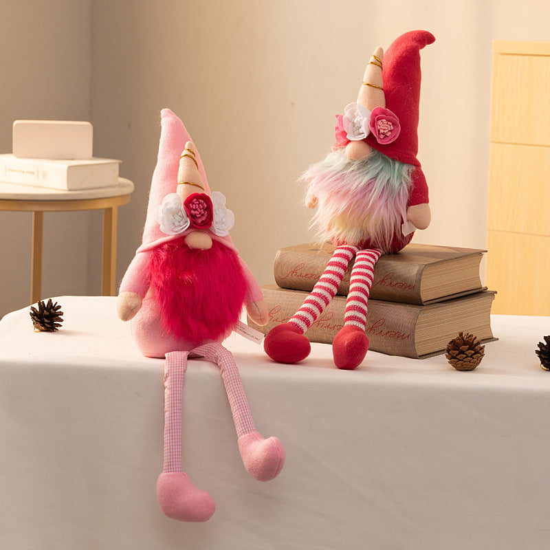 Plysdukke Rudolf dukke vinduesdekoration nordisk dukkedekorationer gave 1