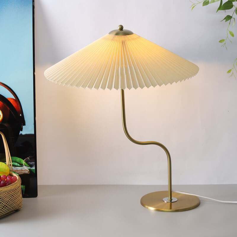 Retro Plisseret Bordlampe med Paraplyform – Beige, Gul, Grøn, Guld, 63 cm Højde, Stof og PVC 6