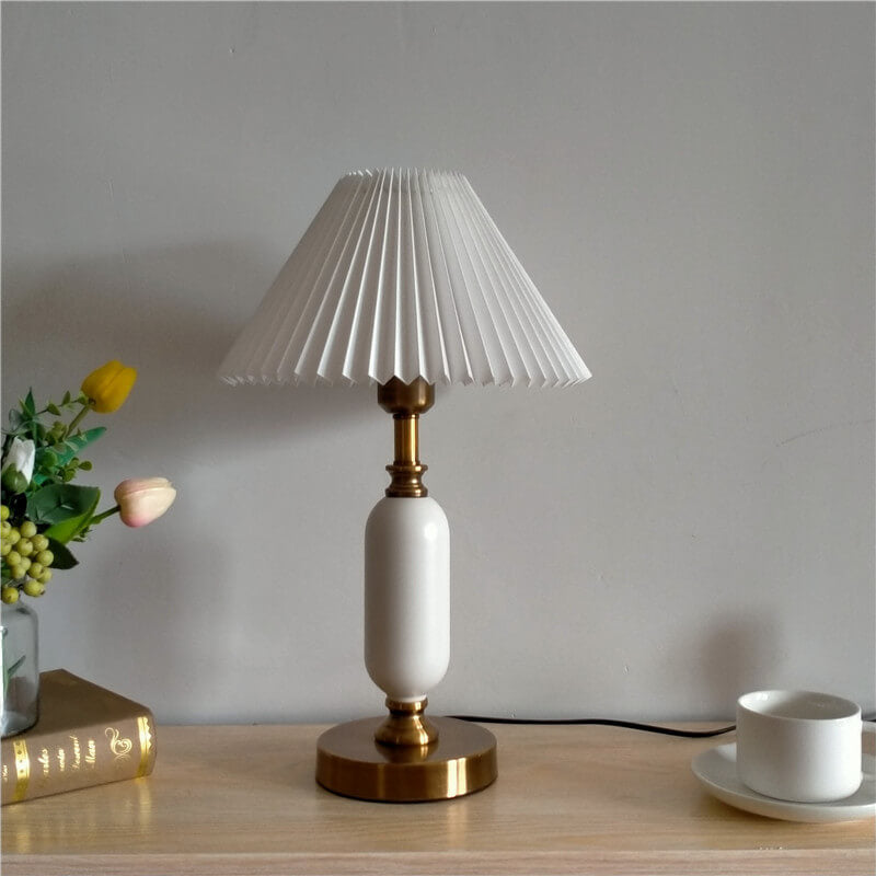 Retro Plisseret Bordlampe med Søjle Base – 1 Lys, Sort/Hvid/Kaffe, 44 cm Høj, Moderne Metal Design 10