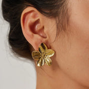 Arabella | Stilfulde Vintage Guld Blomst Stud Øreringe