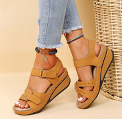 Ella | Trendy Sandaler – Et Strejf af Komfort