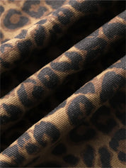 Damejeans med leopardprint og vide ben