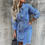 Stilfuld Reyhan Denim Kjole til et Moderigtigt Look