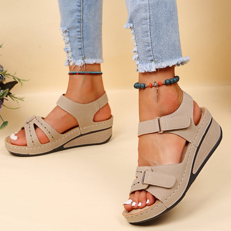 Ella | Trendy Sandaler – Et Strejf af Komfort