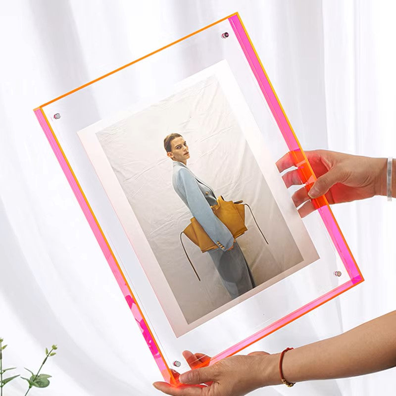 Snapbush | Moderne Flydende Fotoramme