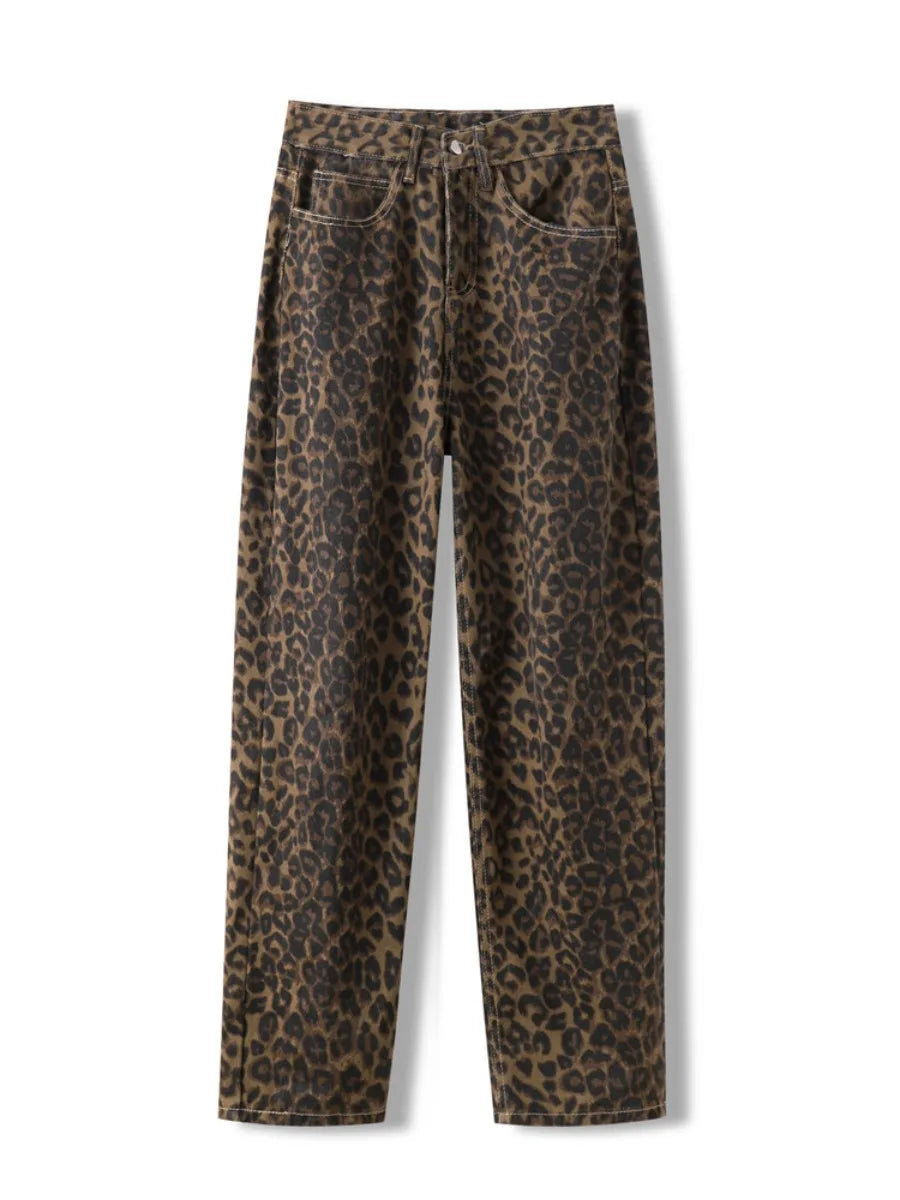 Damejeans med leopardprint og vide ben
