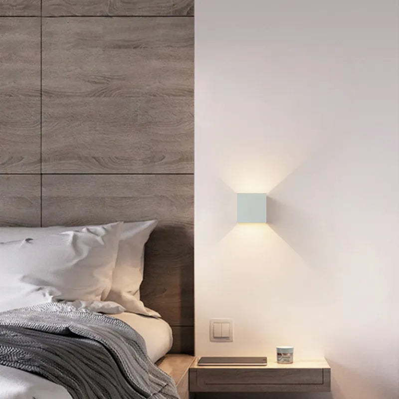 UrbanBeam | Moderne kube belysning til trapper og gangarealer