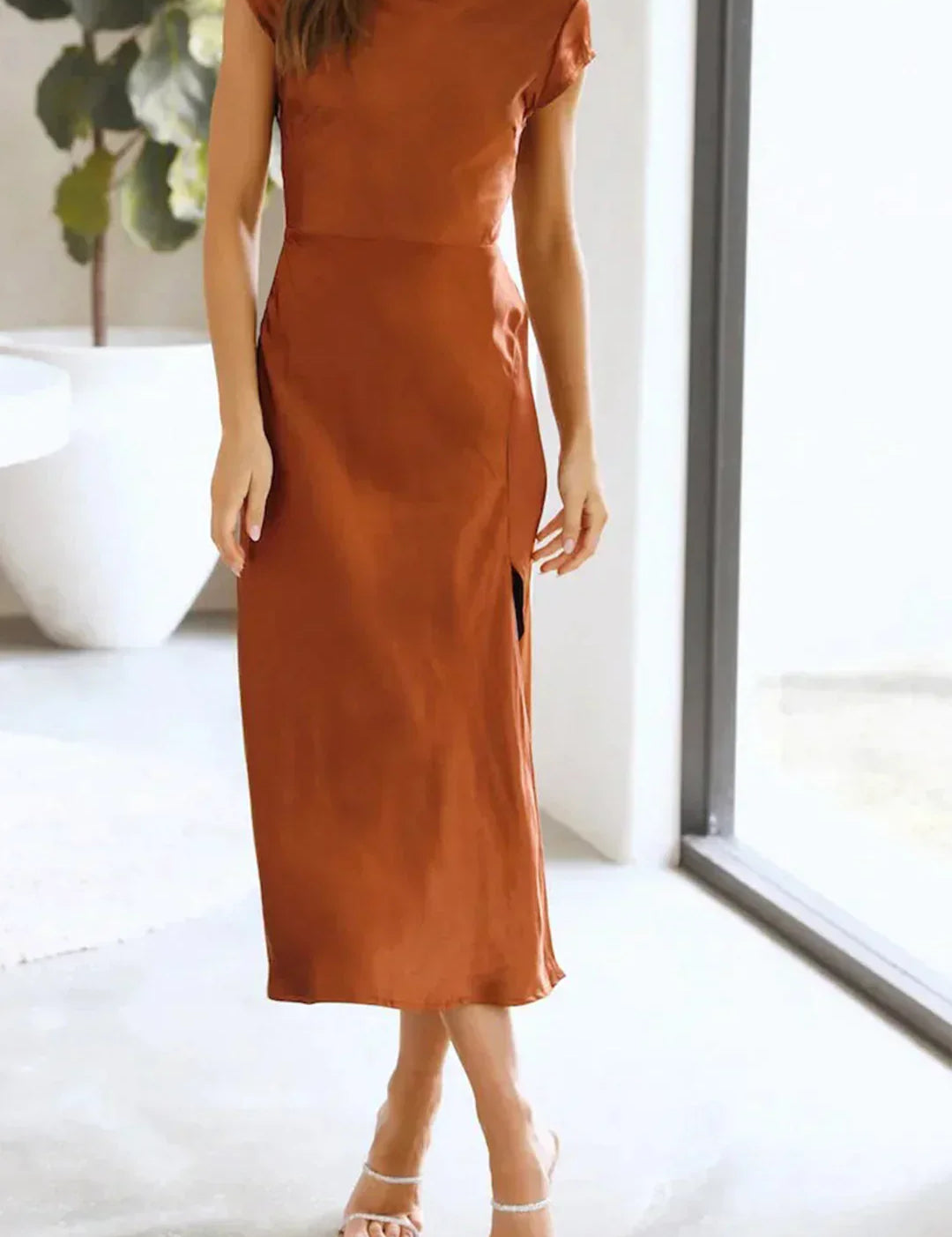 PEARLY | Elegant silke kjole til et raffineret udseende
