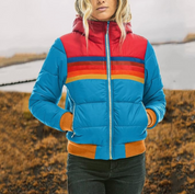 Vina | Trendy Retro Vinterjakke til Damer med Stripedetaljer