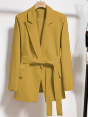 Julia | Stilfuld blazer med bælte til et moderne look