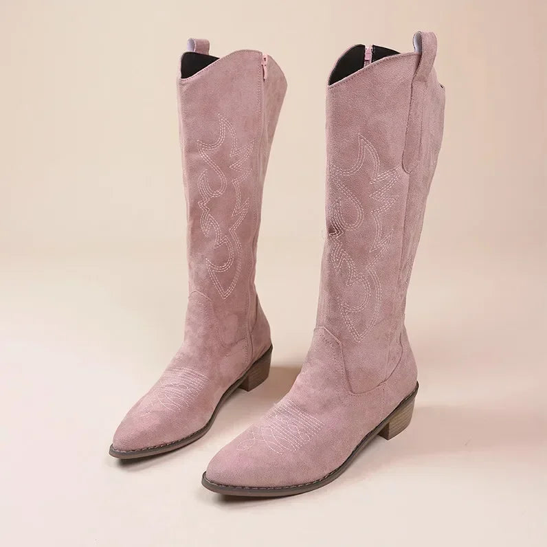 Stilfulde cowgirl-støvler til kvinder i ruskind med broderi og blokhæl – beige og rosa 0